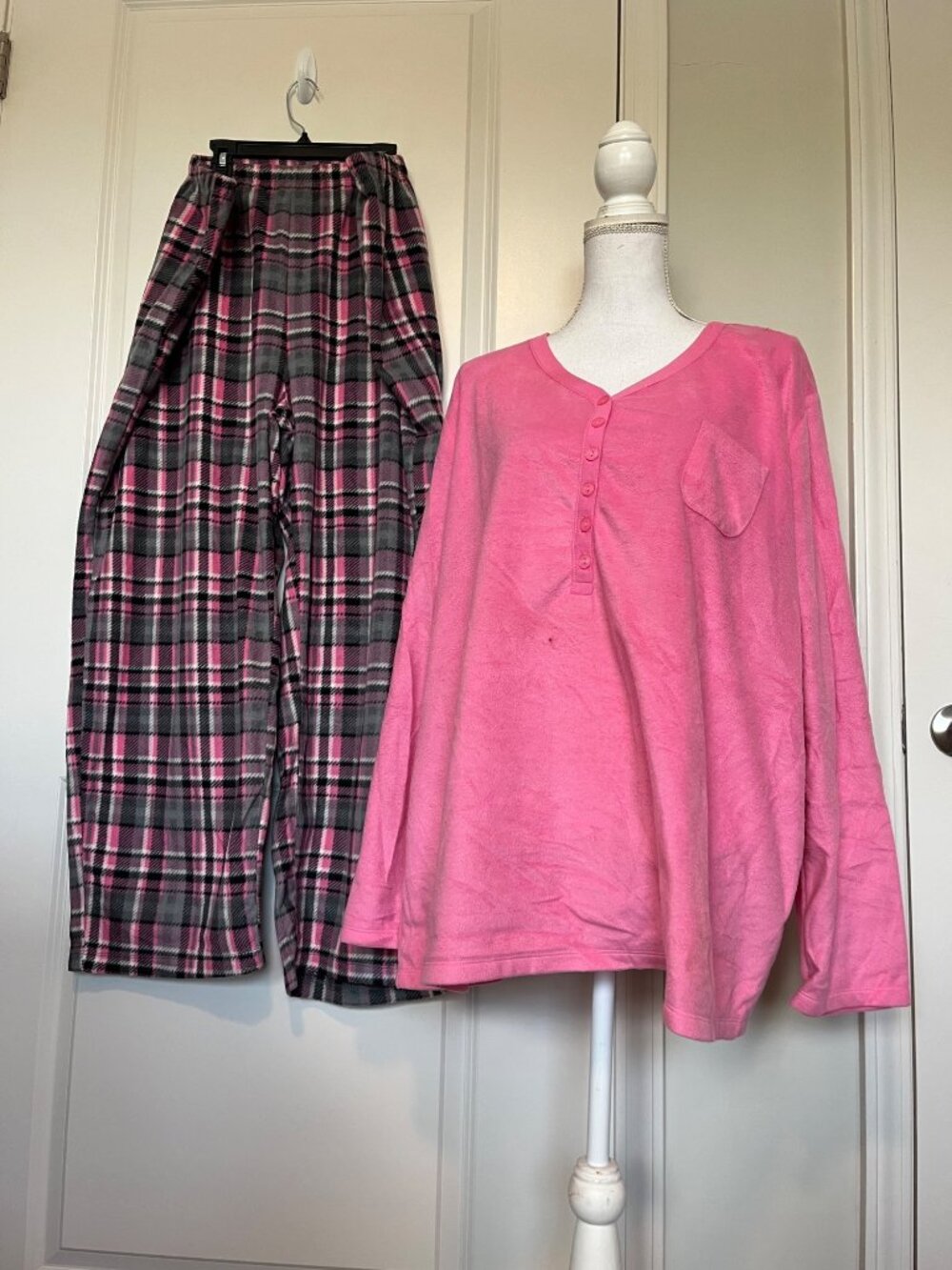 Celestial Dreams Womens Pajama Set Loungewear Pink Henley Top Plaid Pants Soft